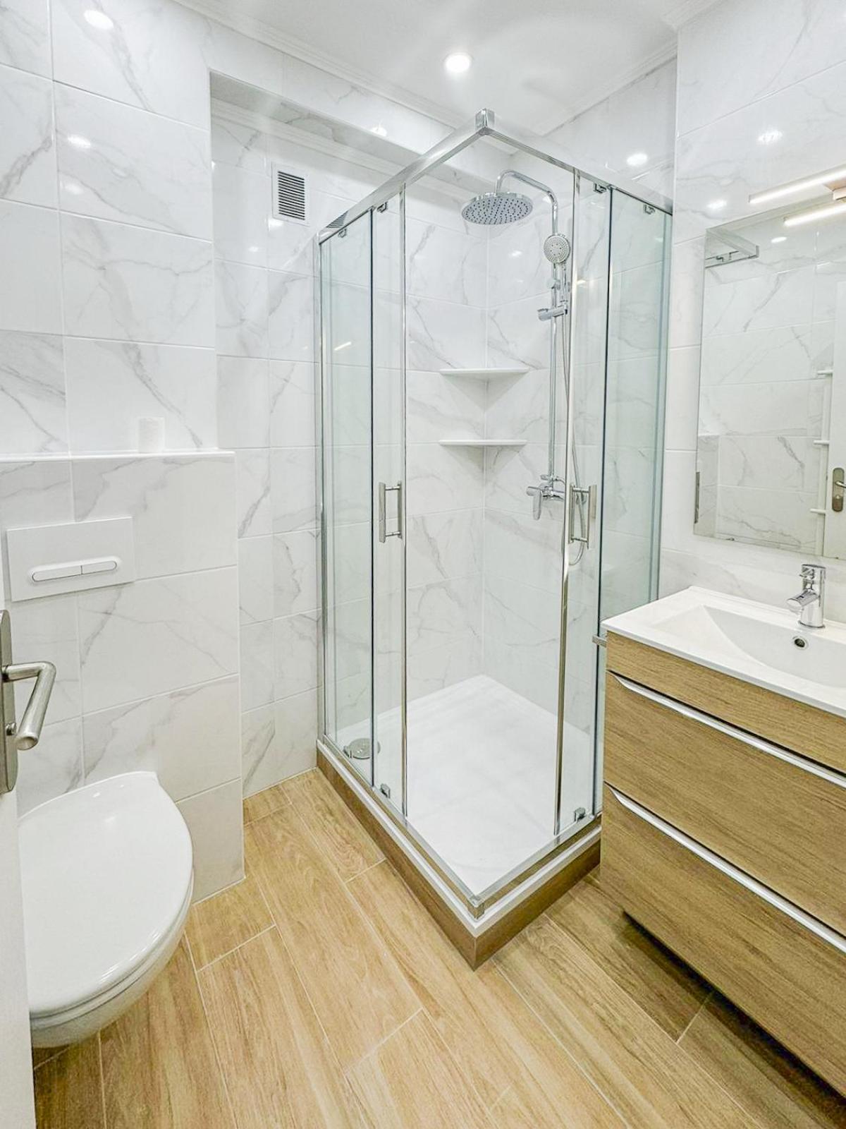 Apartment Gare Du Sud - Wifi, Ac, Balcon
